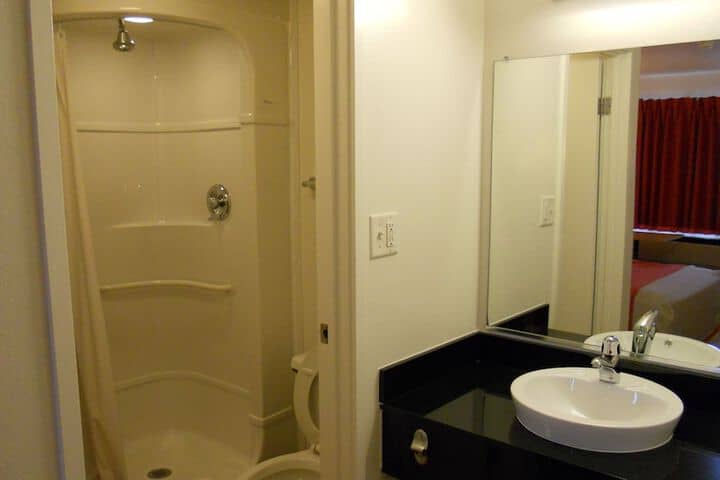 Room 31 of 51